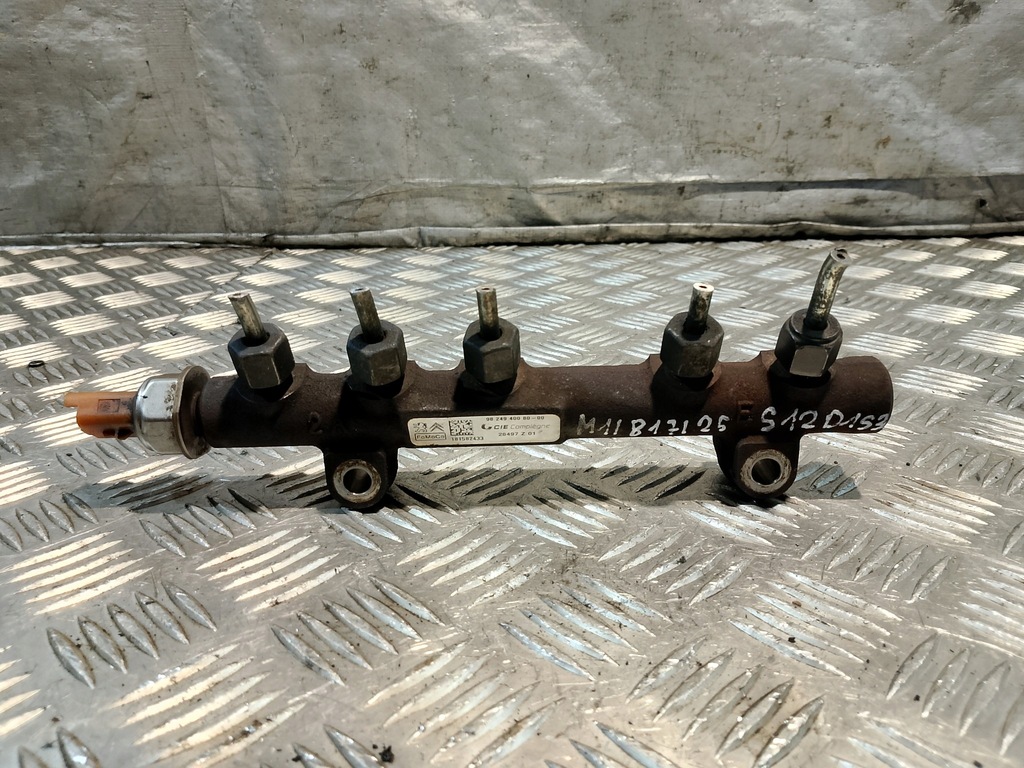 фото №6, Молдинг упорскування 9824940080-00 + датчик 9676643880 peugeot 301 1.6 hdi