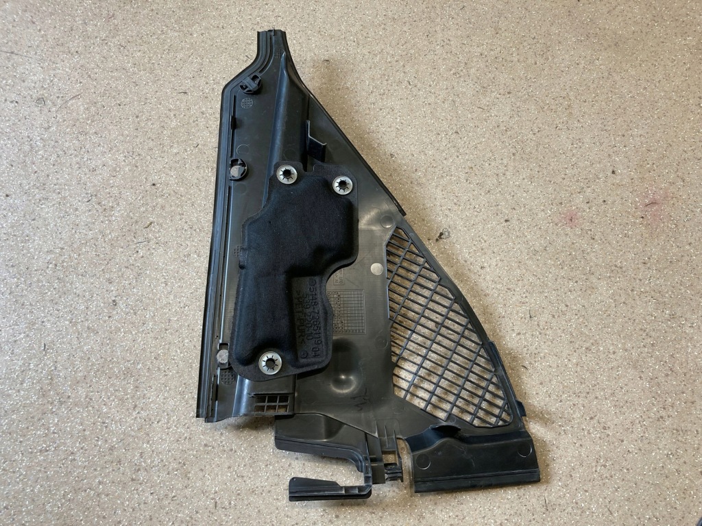 Жабо перед сторона левая bmw m2 f87 9353041 Киев