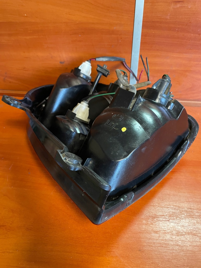 фото №5, Kia carnival i лампа левый задняя левая задняя