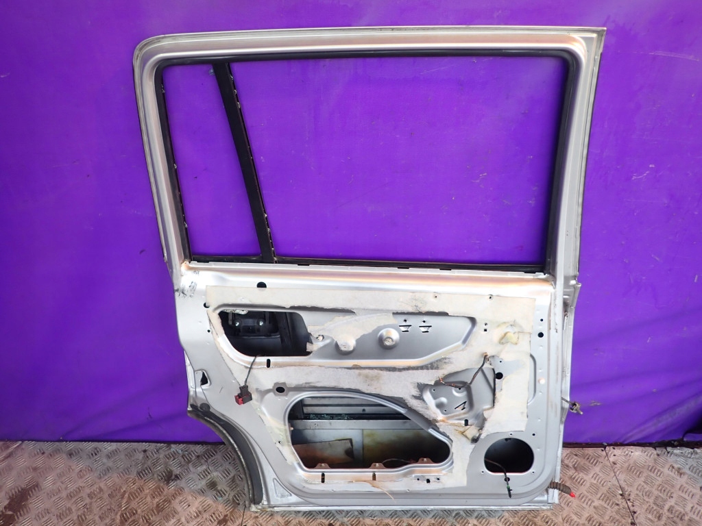 Opel zafira a 1 дверь задняя левое задняя z157 Доставка