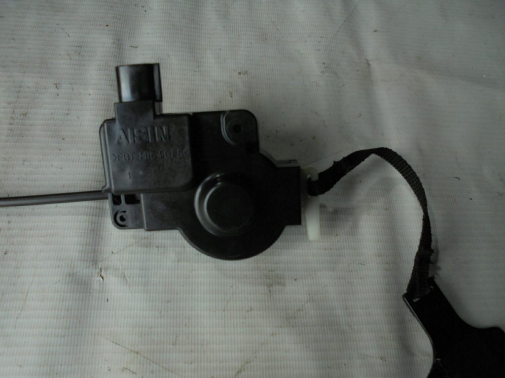 фото №2, Замок крышка топлива lexus rx ii 400h 2007