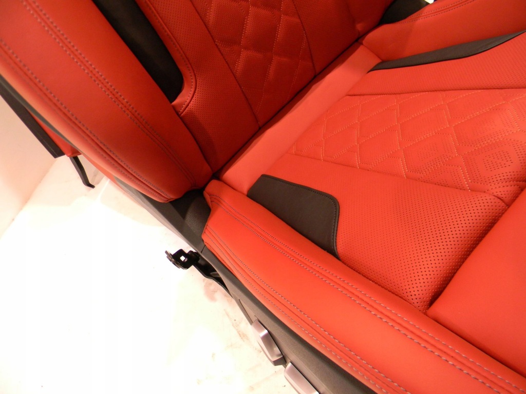 Комплект сидений bmw m8 f93 gran купе c01513 в Украине
