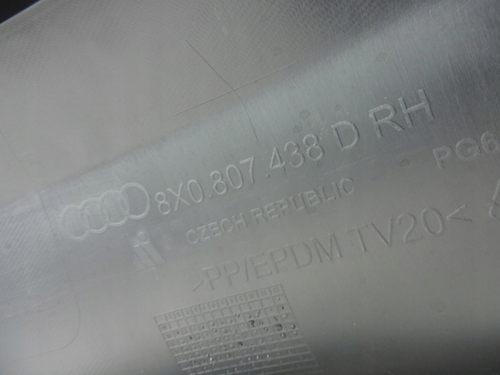 Купить Новый оригинал audi a1 s-line 2010 8x0 bez отверстий бампер перед правый 10-14