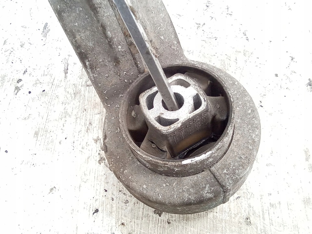 фото №6, Audi a4 s4 b8 8k 2008 права сторона нижній важіль передній