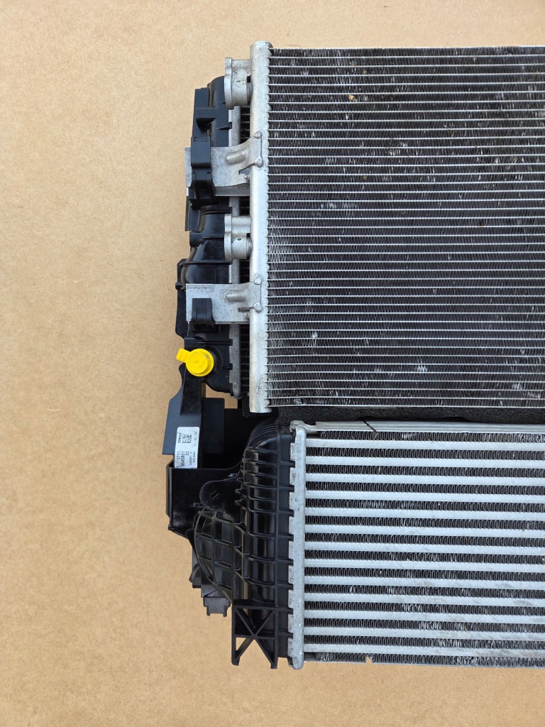 Комплект радіатор вентилятор bmw 1 f40 m135i 2 f44 m235i x2 f39 m35ix Ціна