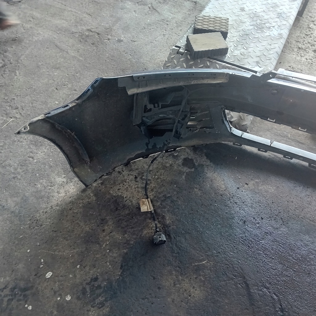 фото №8, Бампер перед pdc vw golf vi ld5q