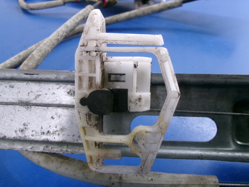 фото №4, Jeep compass i 5d підйомник скло перед правий+ моторчик