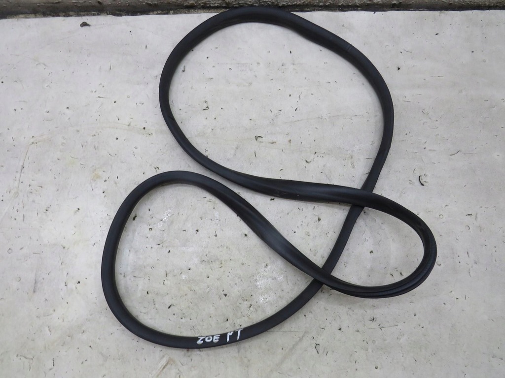 фото №2, Уплотнитель дверь левый правый задняя renault zoe