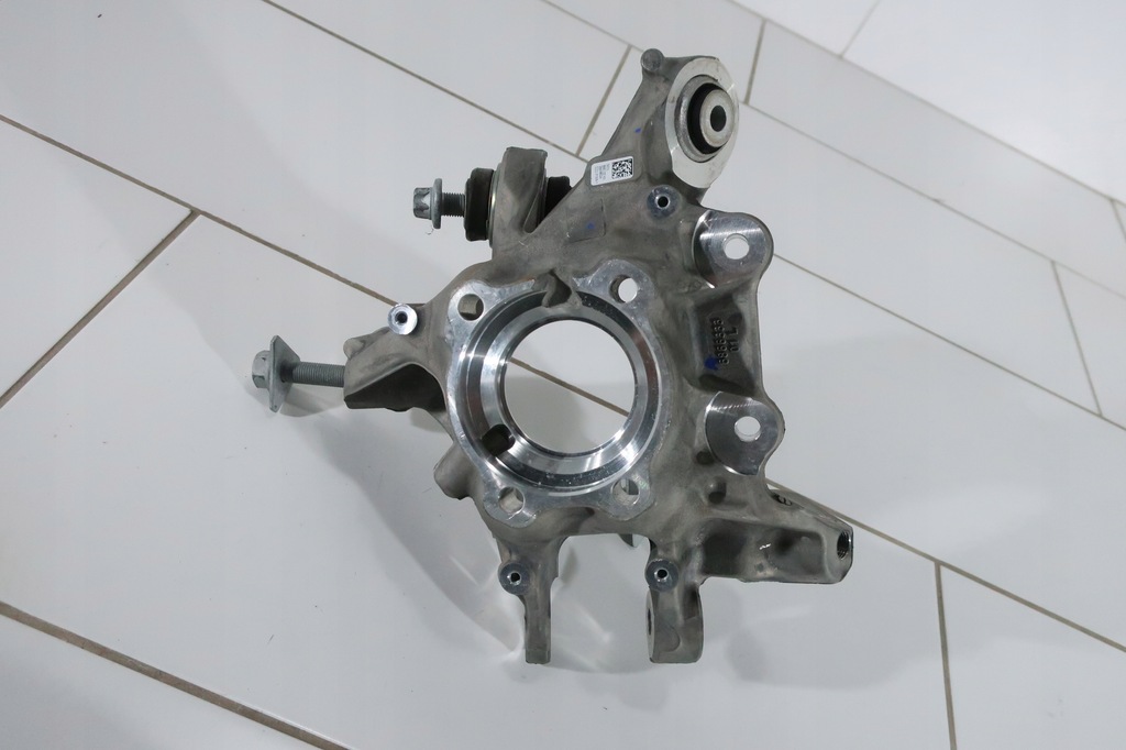 фото №1, Поворотный кулак задняя левая bmw 5 g31