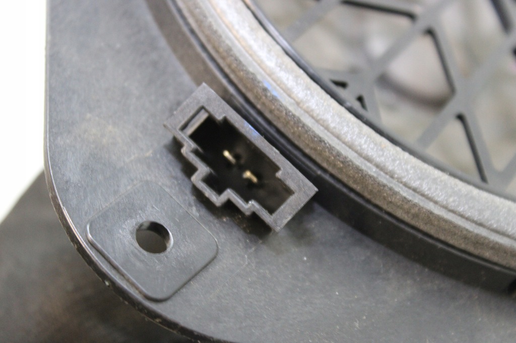 фото №8, Audi a5 8t coupe динамик задний a0110602