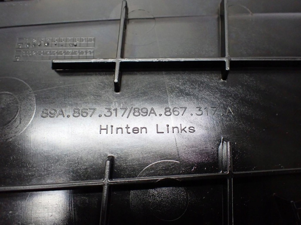 фото №8, Обшивка оббивка двері лівий задня 89a867487 audi q4 e-tron 22r