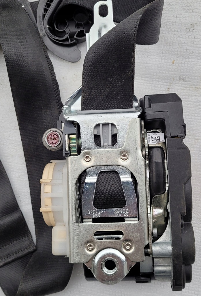 фото №5, Audi q8 4m8 pas безпеки лівий 4m8857705d