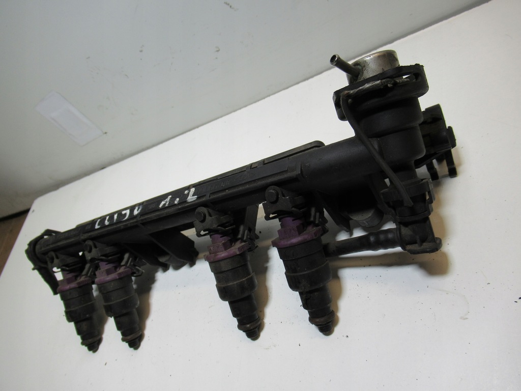 фото №3, Молдинг упорскування renault clio 2 7700108667