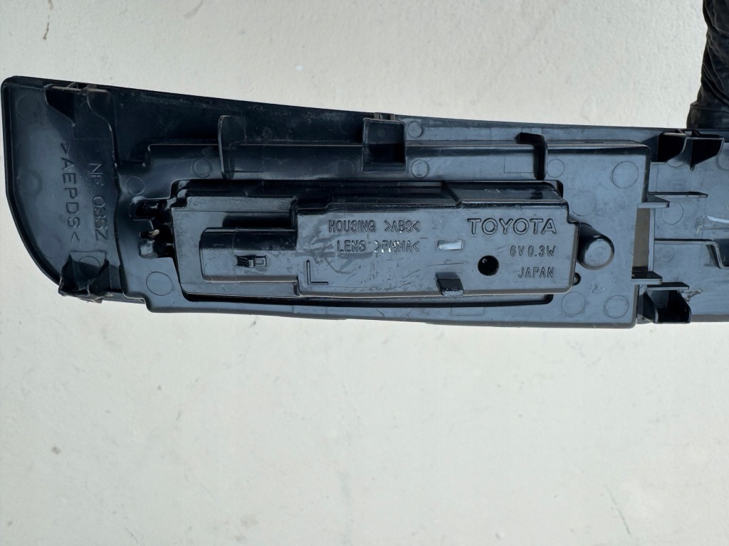 фото №12, Lexus lc500 lc 500 18r- лампа w бампер задняя задний