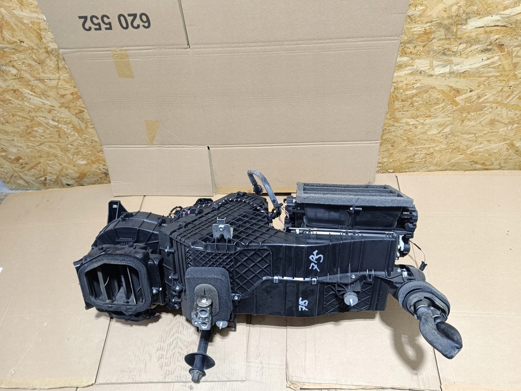 фото №1, Отопитель воздуходувка cayenne 7p5