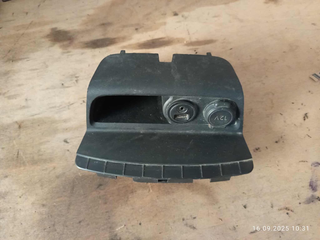 фото №1, Роз'єм usb peugeot 208 i 9674655277