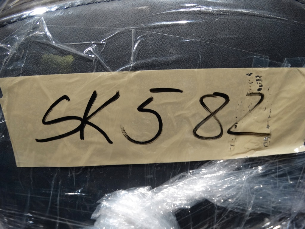 фото №11, Idealne kpl.fotele заднє сидіння шкіра maserati levante 1