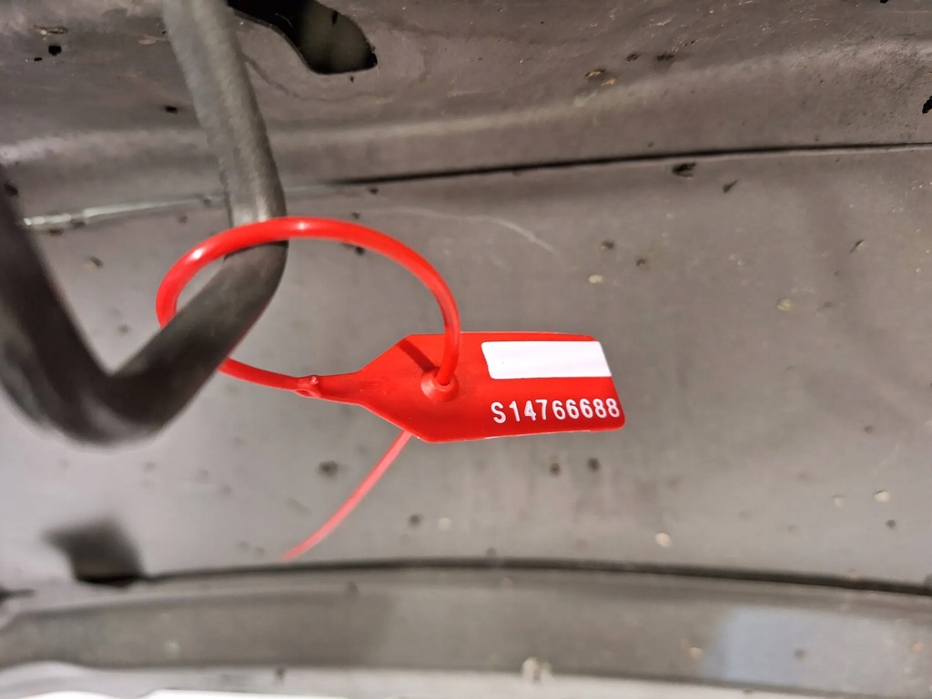 фото №9, Капот перед citroen c4 picasso lift 11-