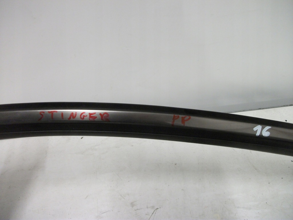 фото №4, Прокладка двері правий перед kia stinger хром