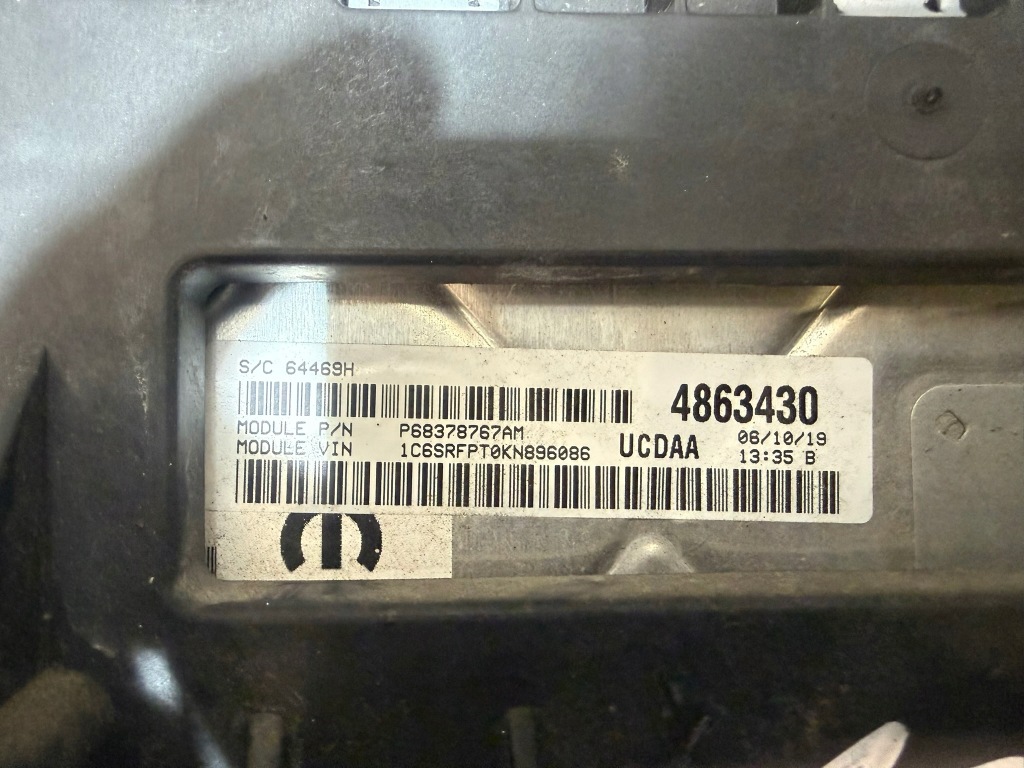 Блок керування модуль бортовий комп'ютер двигуна 5.7 etorque dodge ram 1500 2019- Доставка