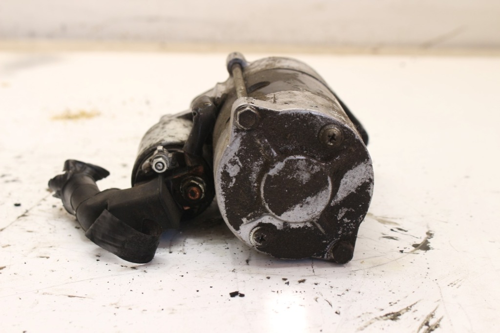 Стартер 23300 eb30b nissan cabstar 2.5 dci Киев