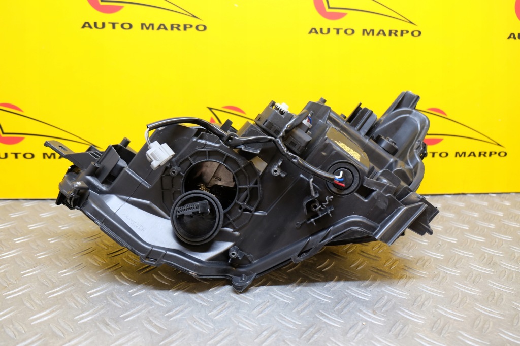 Lexus is is200t is300h 2017- фара фара full led правый  америка Доставка