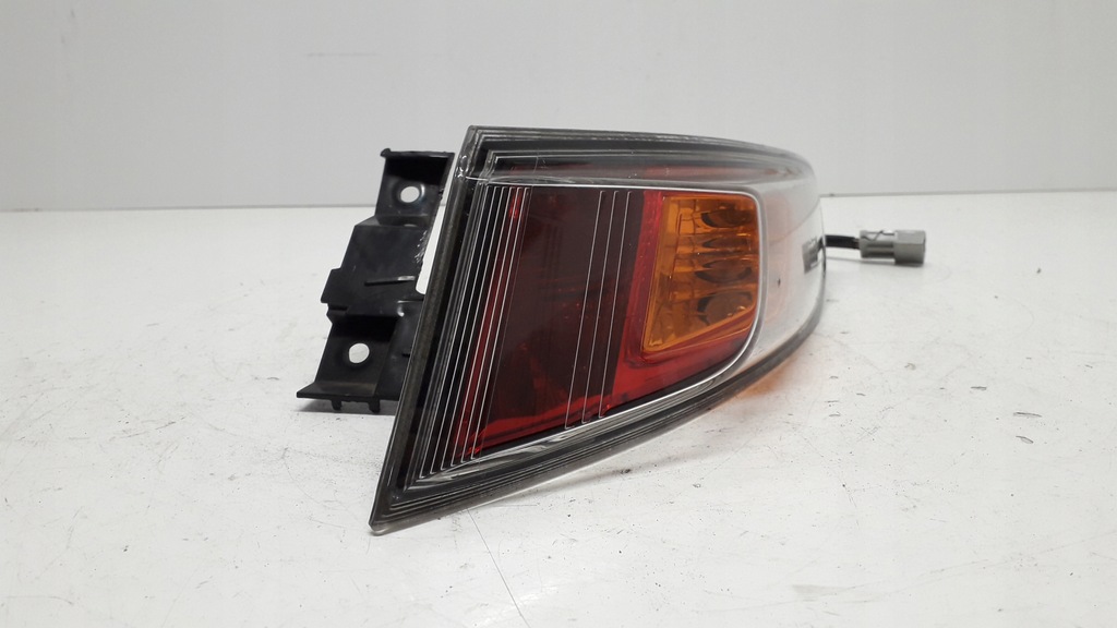 фото №8, Honda civic 8 viii лампа права задня