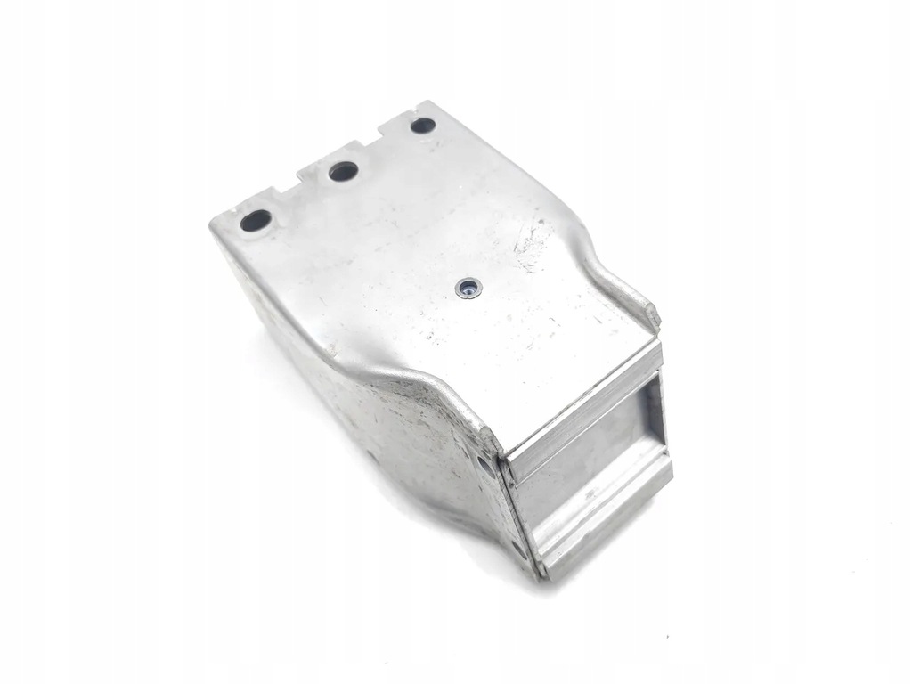 фото №2, Land rover range rover evoque кронштейн / кронштейн бампера передний 2021