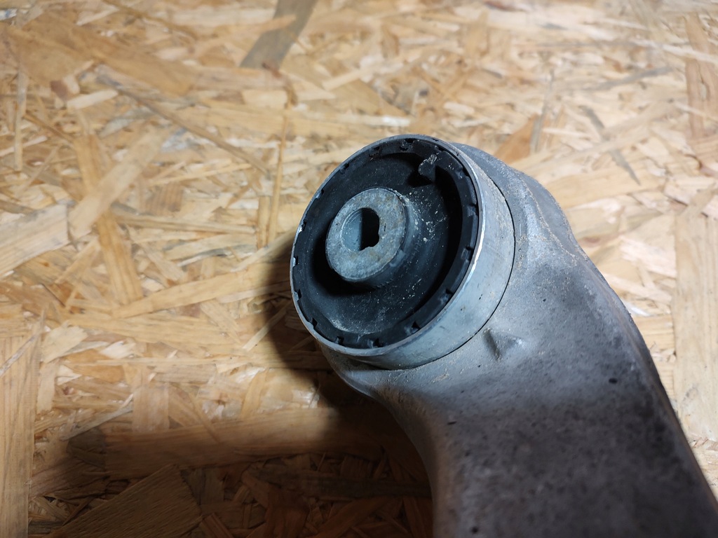 фото №13, Bmw g11 g12 g32 xdrive поворотный кулак амортизатор ступица рычаг левый