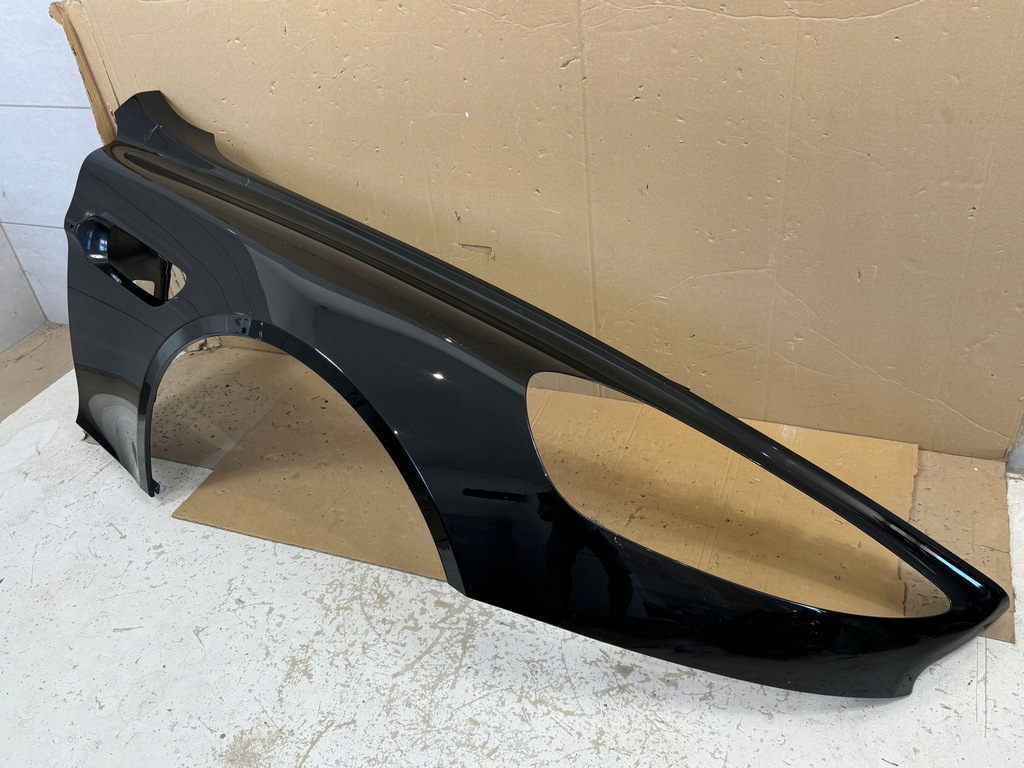 фото №3, Aston martin rapide крила перед правий