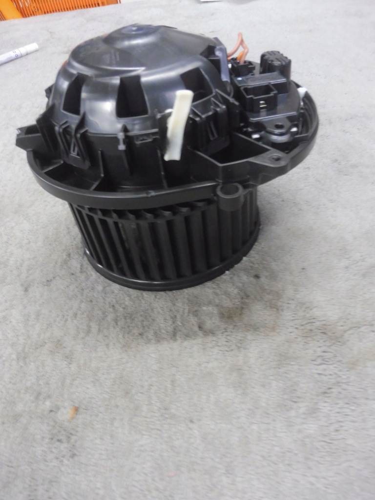 фото №1, Bmw f21 вентилятор обдув воздуходувка резистор резистор 9319919