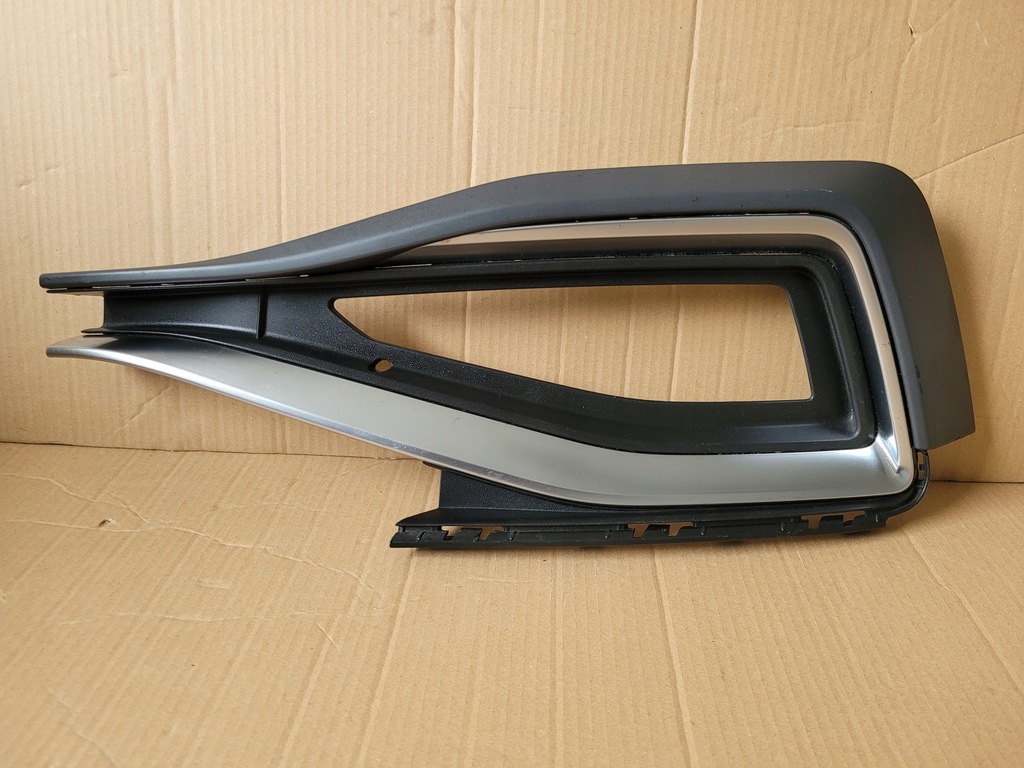 фото №11, Решётка бампера vw passat b8 alltrack lift 3g0853666 3g0853254