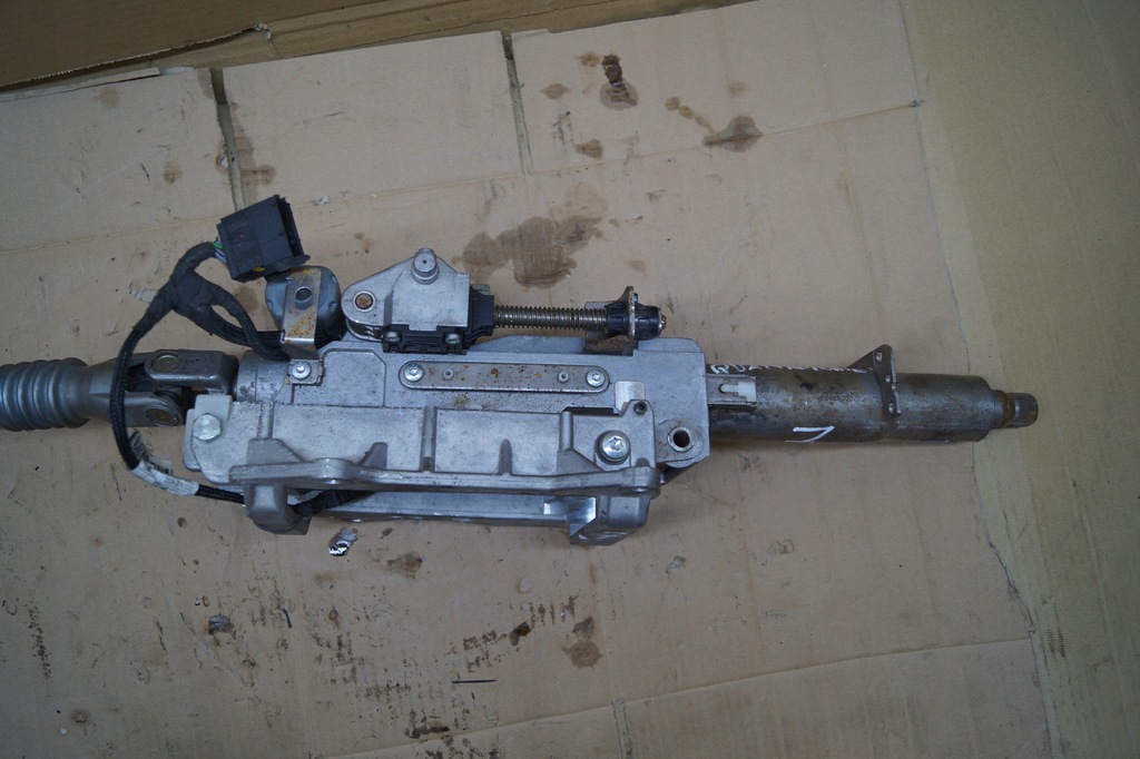 фото №8, Колонка кермова maserati quattroporte vi