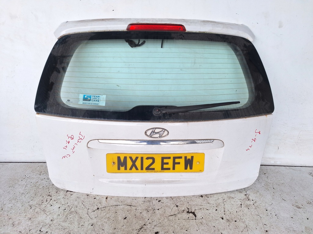 фото №1, Hyundai i30 cw lift 09-12 крышка багажника задняя