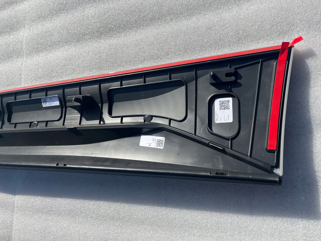 фото №8, Молдинг двері передніх передня skoda karoq 57a права правий задня sportline