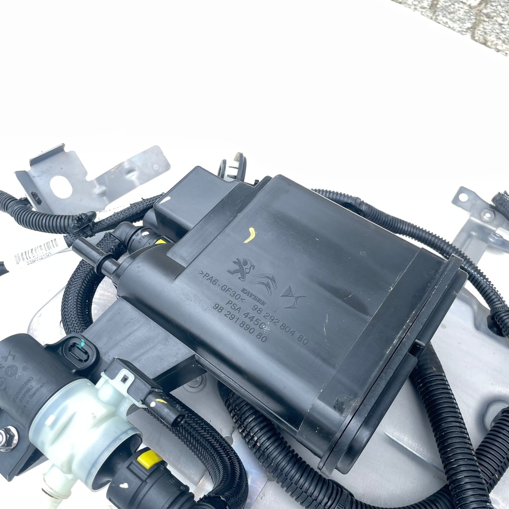 фото №16, Peugeot 3008 ii 1.6 thp гібрид модуль акумулятор роз'єм 9843893380 9835378280