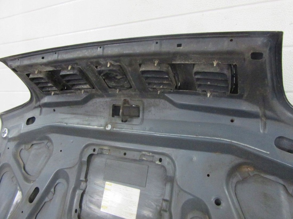 фото №11, Suzuki jimny 2003 капот решётка радиатора