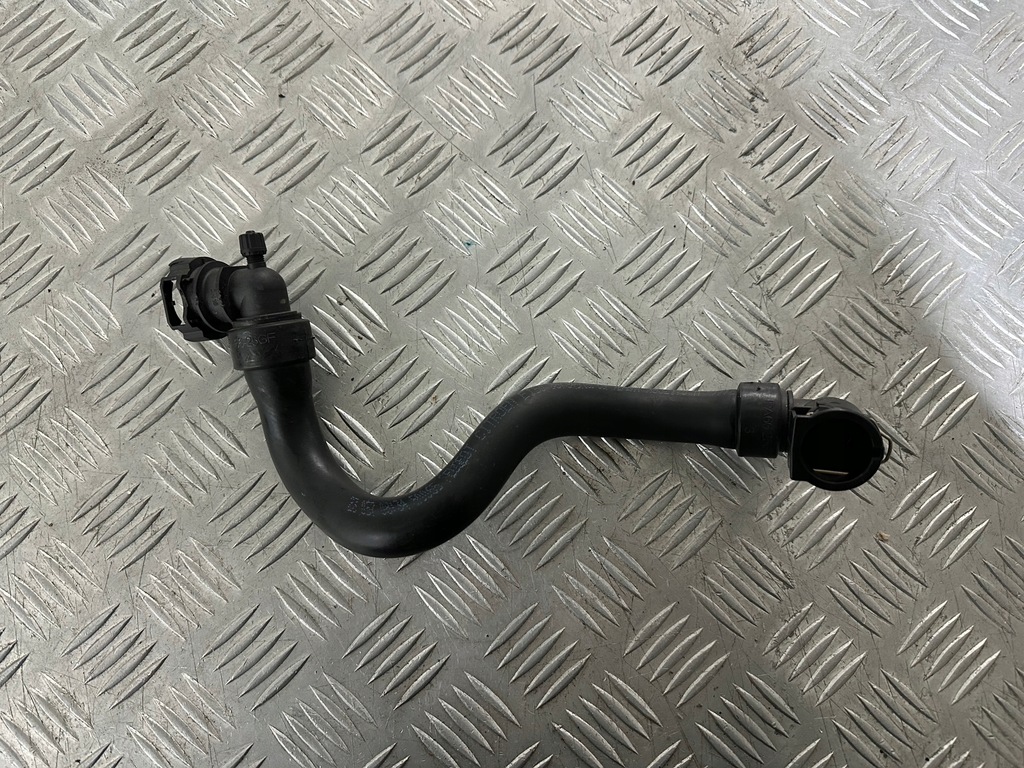 фото №1, Opel astra l 1.2 turbo труба wąż wody 9673457180