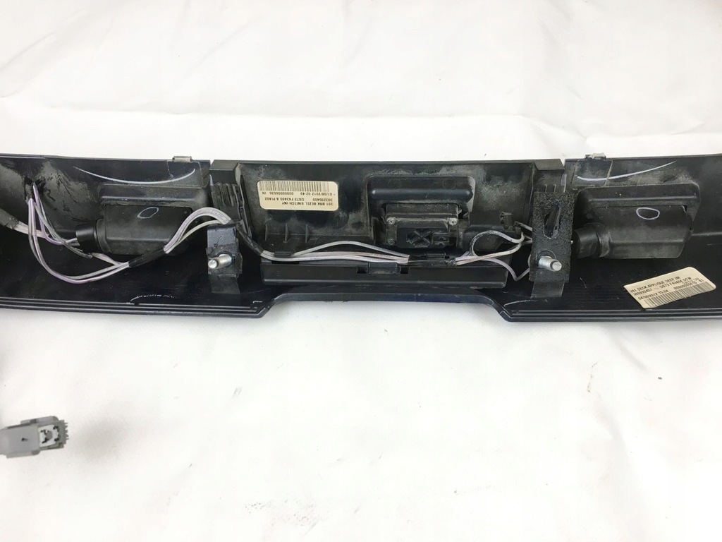 фото №13, Fusion mk5 13- молдинг крышки задний usa sedan