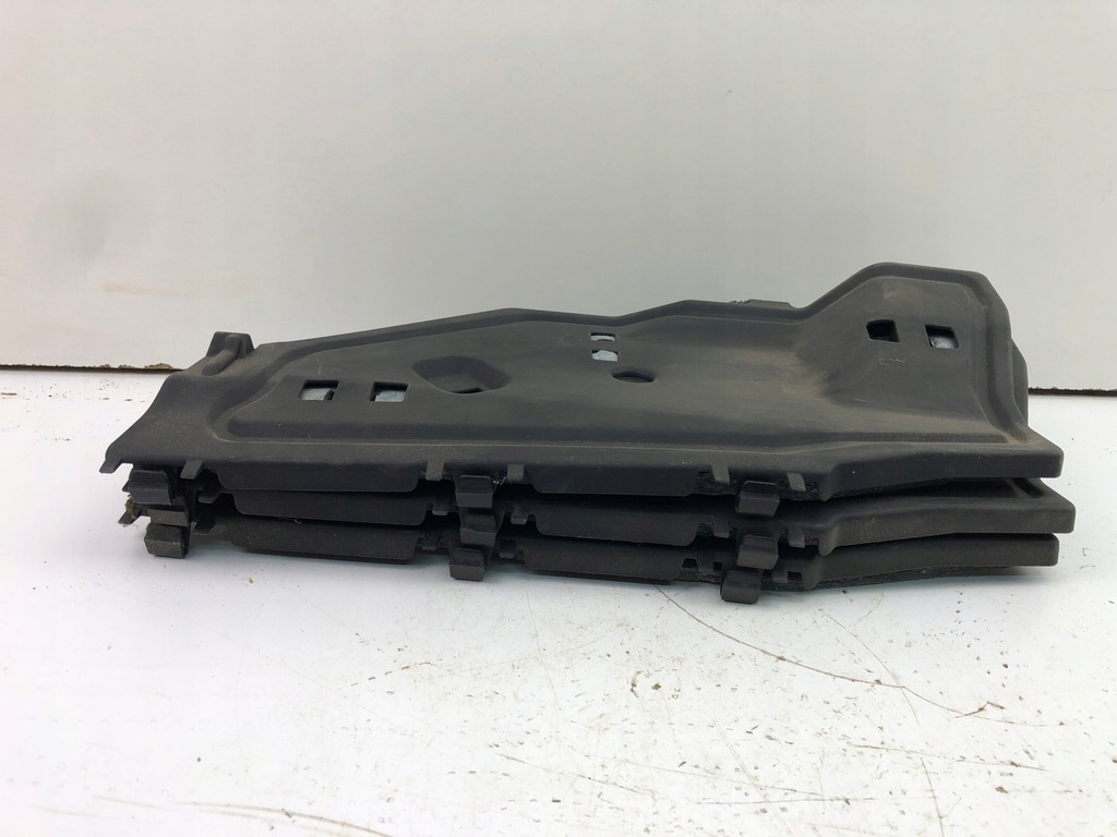 фото №1, Toyota avensis t-27 защита заглушка панели консоли 55607-05050