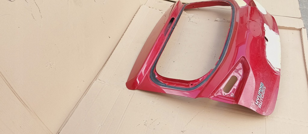 фото №2, Hyundai i20-klapa задняя