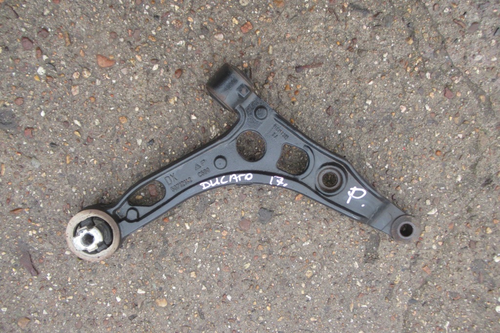 Купити Ducato jumper 17r 2.3 важіль правий перед