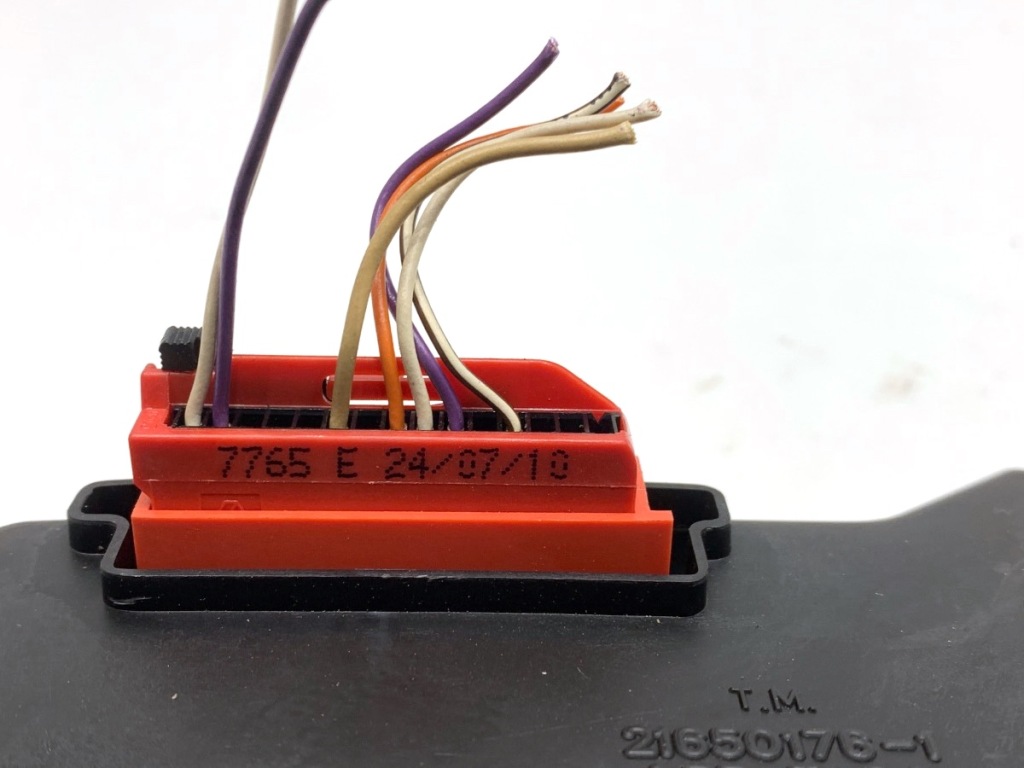 Счетчик renault thalia ii 8200748172 1.2 75km приборы панели, скорости в Украине