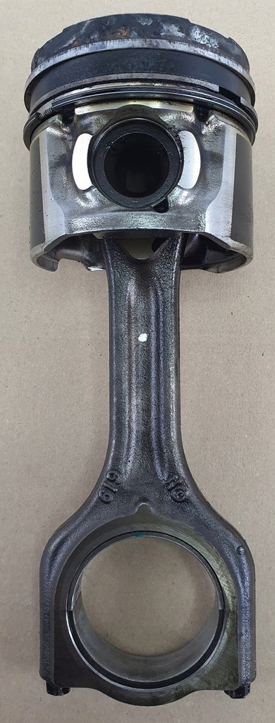 фото №1, Поршень + шатун ford 1.6 tdci g8db
