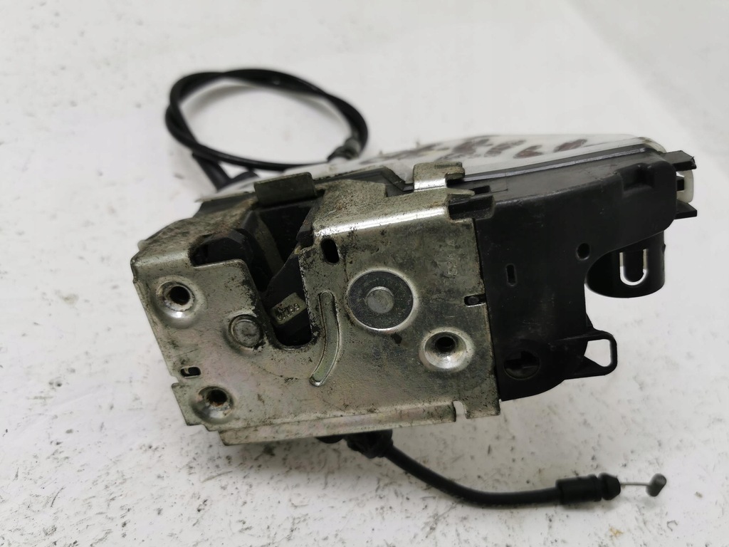 фото №1, Замок двері правий перед renault scenic ii 4 pin eu