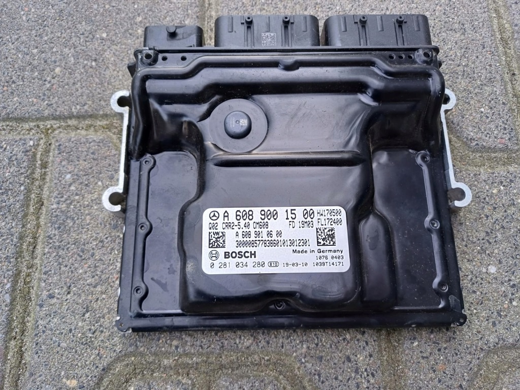 фото №1, Mercedes w 247 бортовой компьютер двигателя a 6089001500