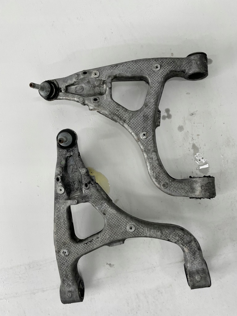 фото №1, Рычаг corvette c8