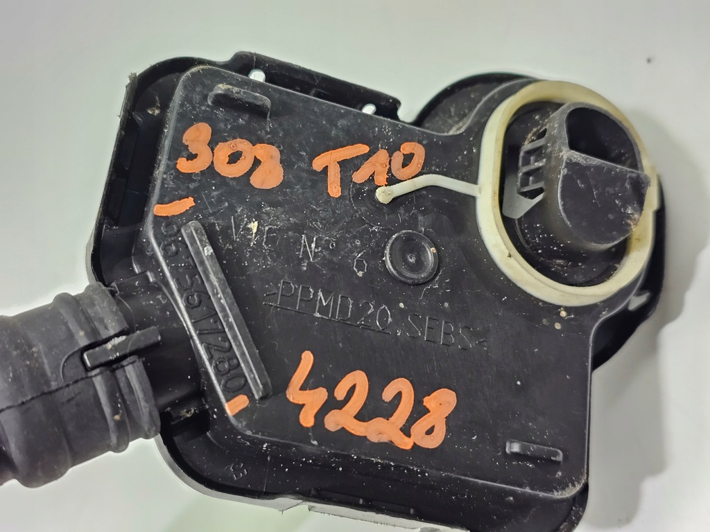 фото №5, Злив wody обігрівача peugeot 308 t10 iii p5 expert iv #4228