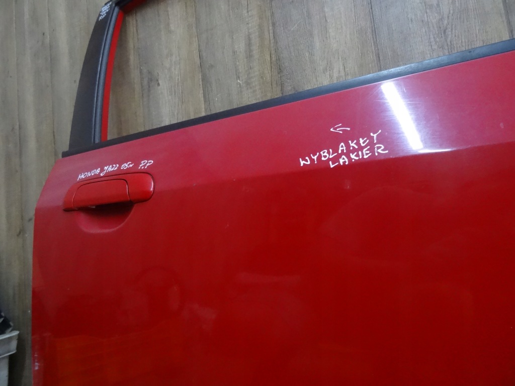 фото №4, Honda jazz 1.2b 05' дверь правый перед r81