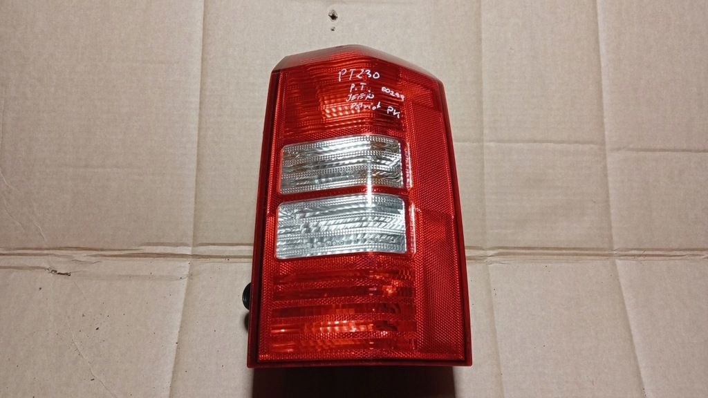 фото №1, Jeep patriot pk лампа задняя правая